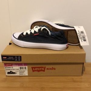Levi’s girls sneakers